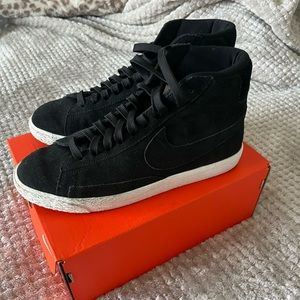 All Black Nike Blazers. Size (7Y). No Box